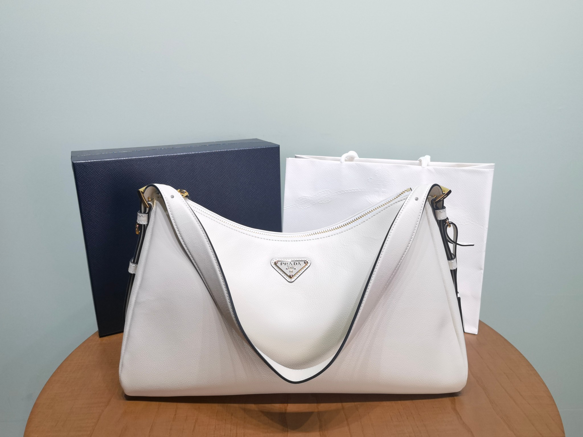 Сумка Prada Aimee большая