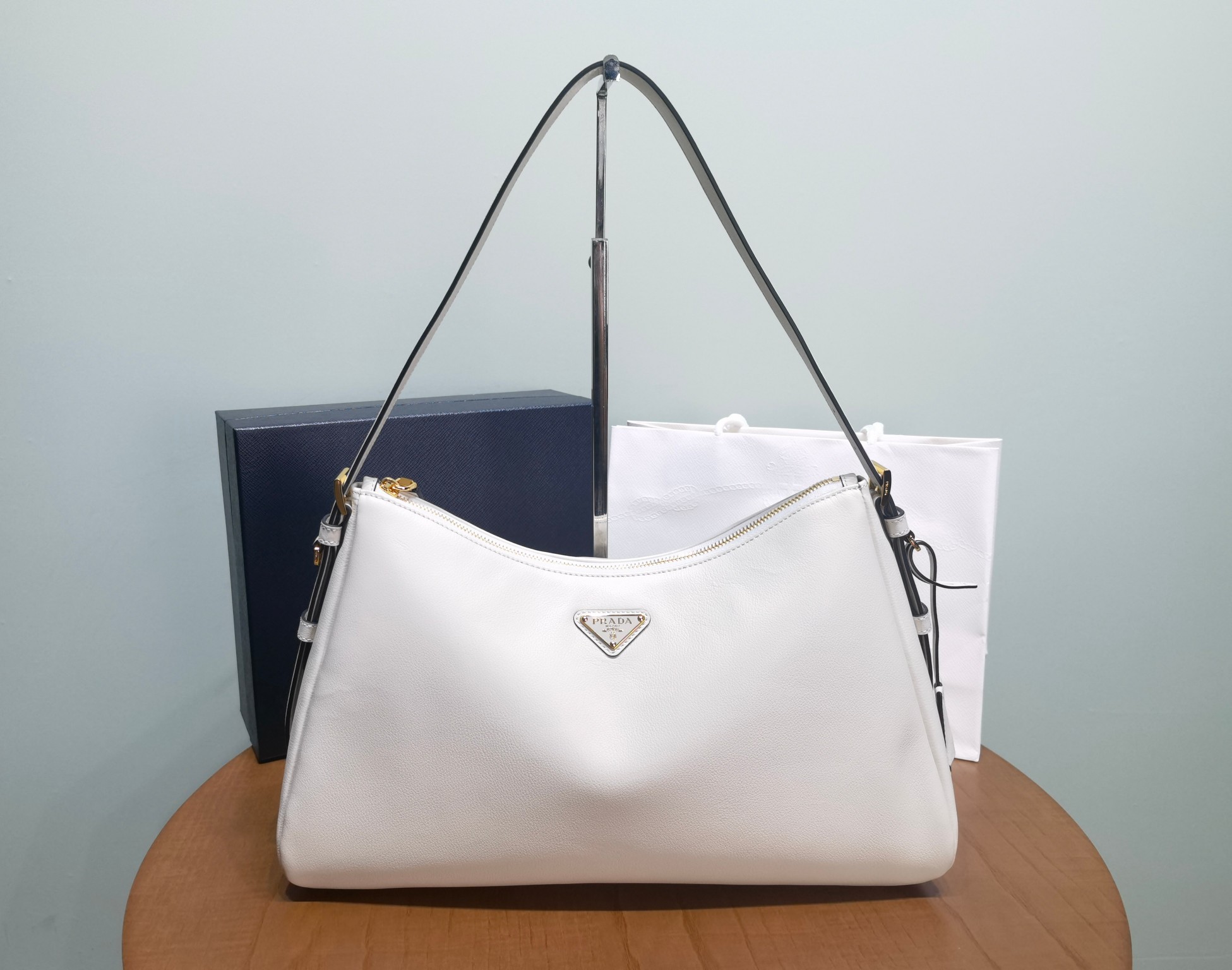 Сумка Prada Aimee большая
