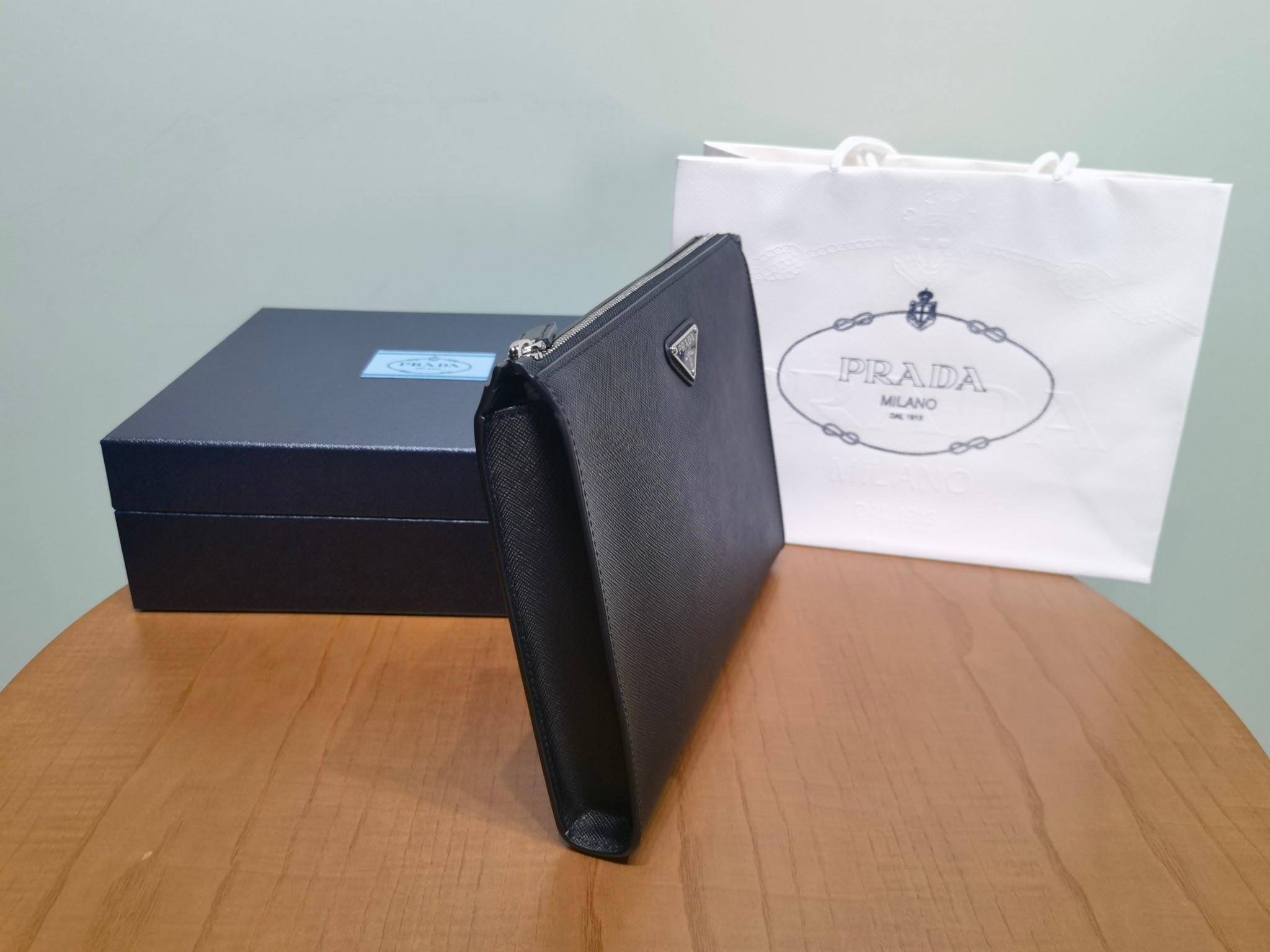 Клатч мужской Prada Saffiano