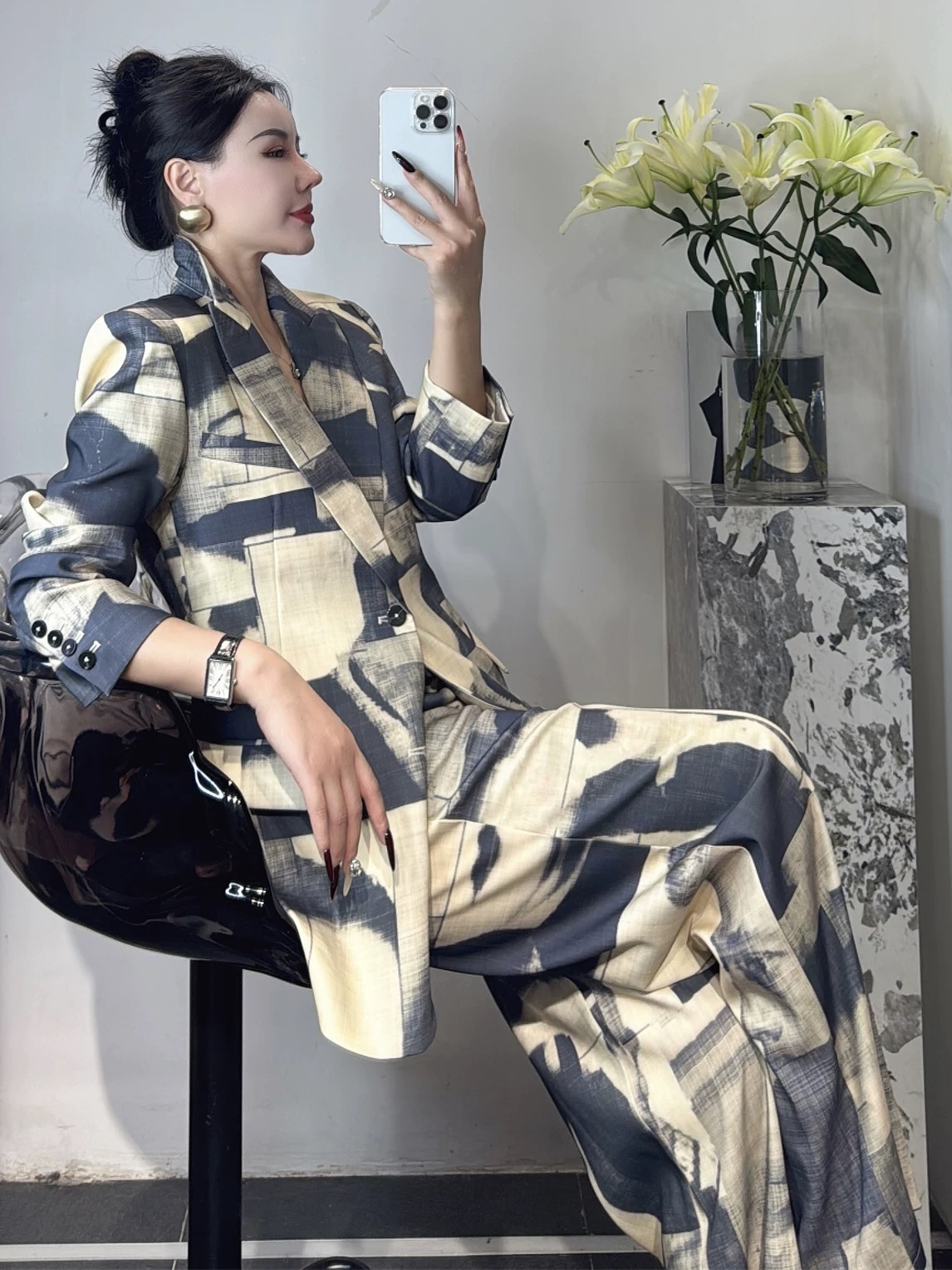 “High-Quality Women’s Suit Featuring Zenith Roses and Wide-Legged SMLXL Options” - 图片 4