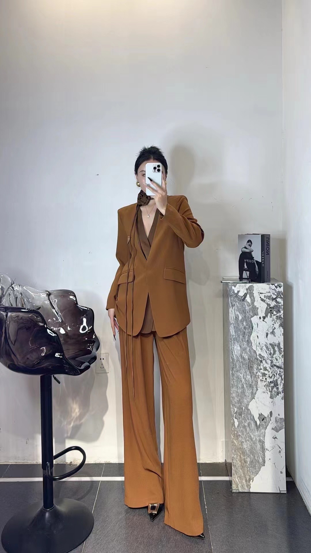 High-End Women’s Clothes: BV Packed, New Designs, Multiple Colors, Various Sizes - 图片 1