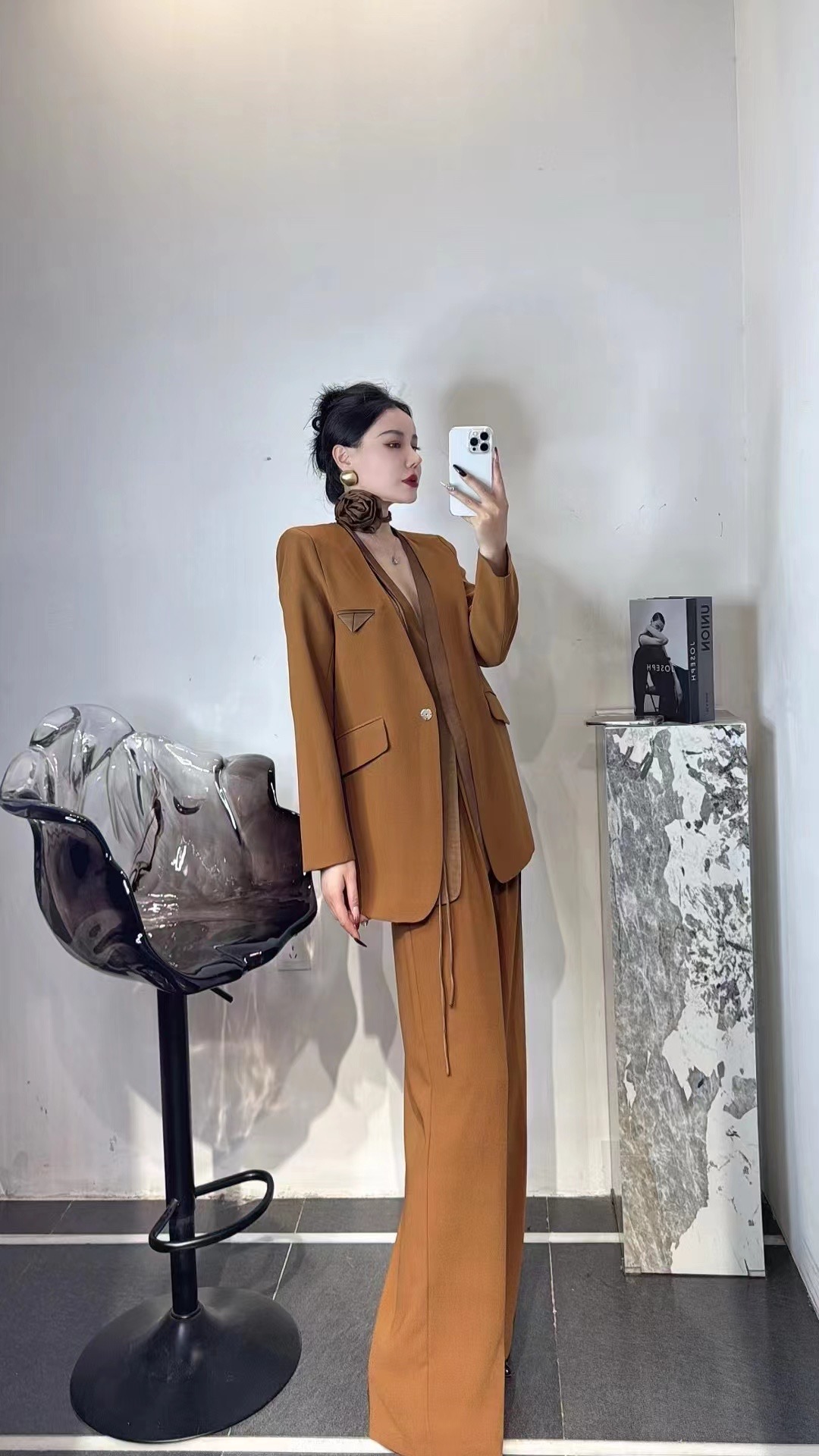 High-End Women’s Clothes: BV Packed, New Designs, Multiple Colors, Various Sizes - 图片 7