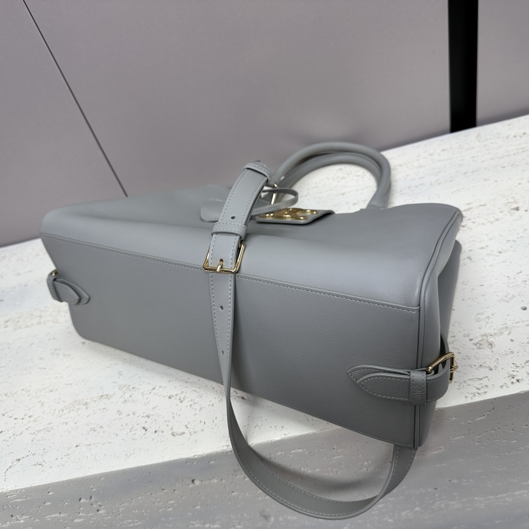 APPOLINE中号柔软牛皮革手袋15X9X6英寸37.5X22X16厘米本款型可装下IPAD等平板电脑
