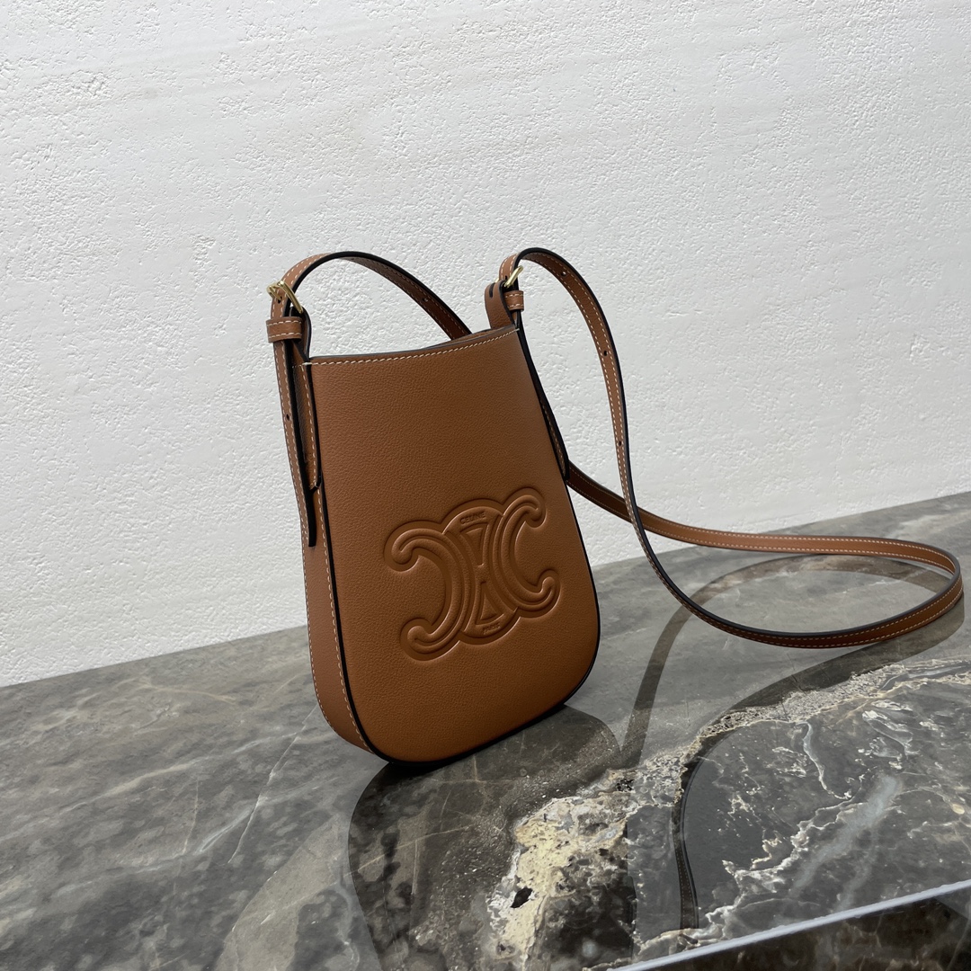 [Celine Women