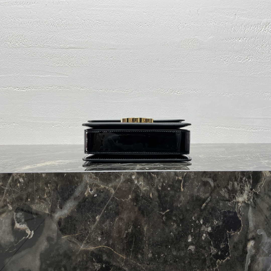 SALVATORE FERRAGAMO TEEN GARANCE 手袋包 5