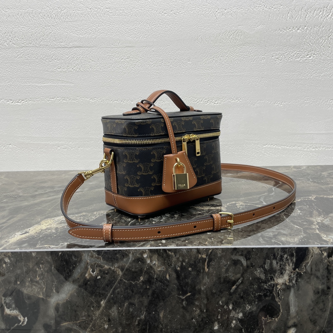 [Celine Women