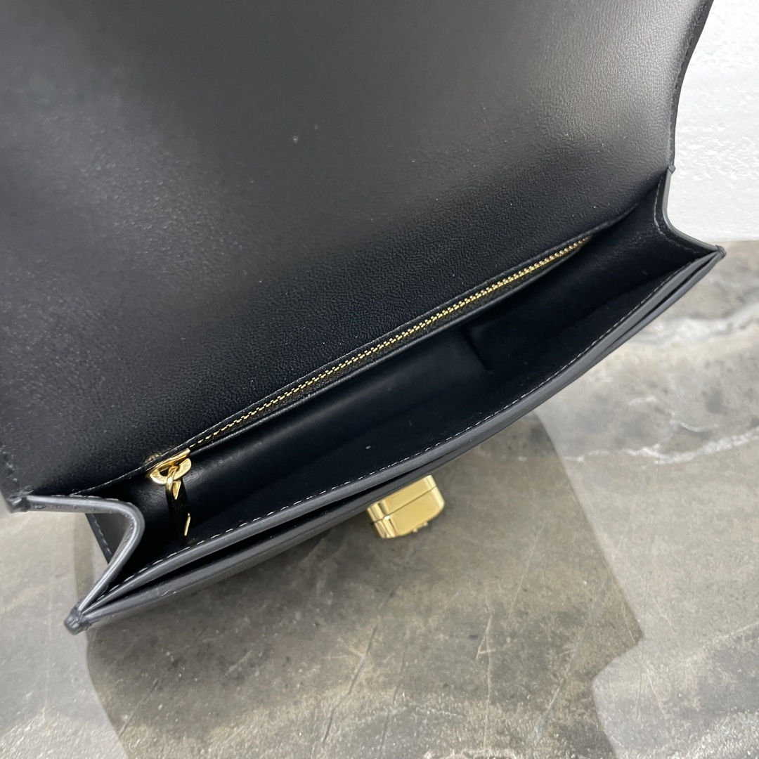 JOSEPHINE TRIOMPHE 腋下包包 9