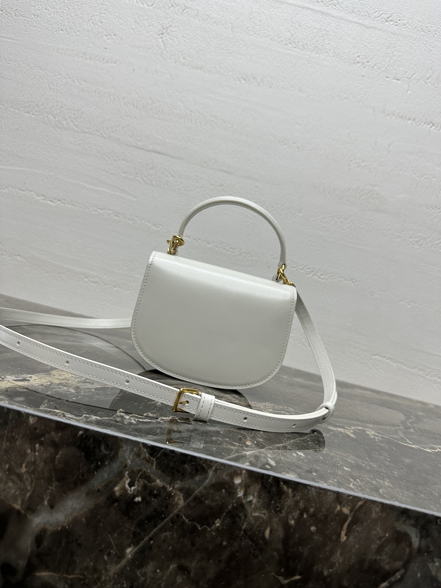 🆕 【升级全钢五金】BESACE TRIOMPHE迷你手搓纹手袋6 X 5 X 2英寸(15.5 X 1