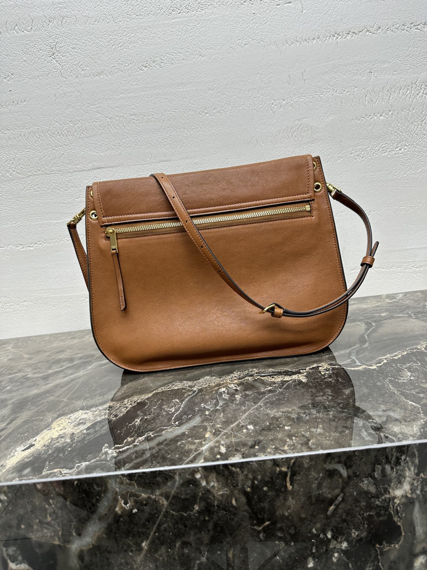 ‼️全钢五金💯SOFT TRIOMPHE BESACE手袋羊皮革牛剖层革衬里金色饰面肩背、斜挎TRIOM