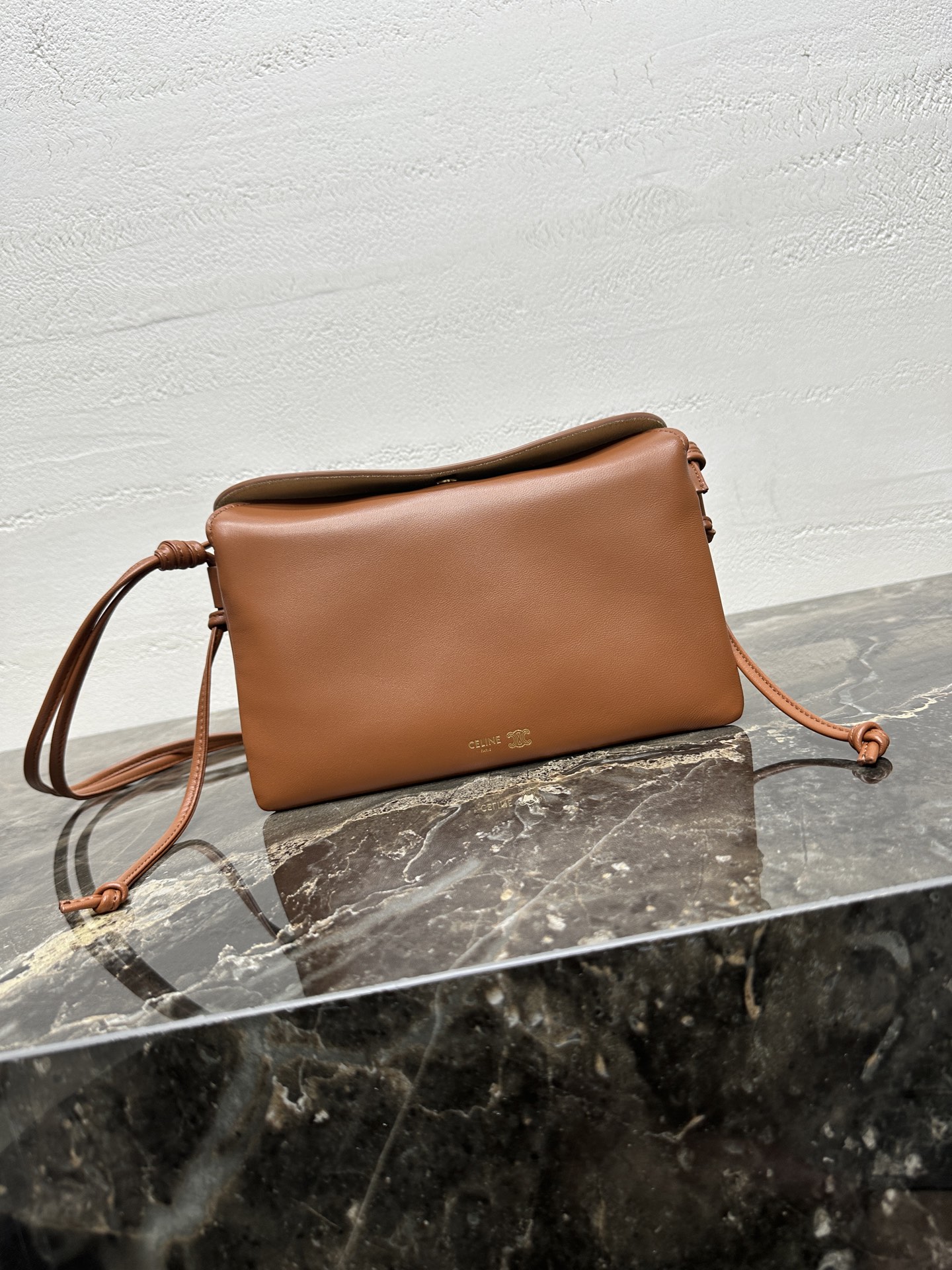 _dsx9sdYQ9juMBe8hci--tXJi3qOlU04MnOQBFlA