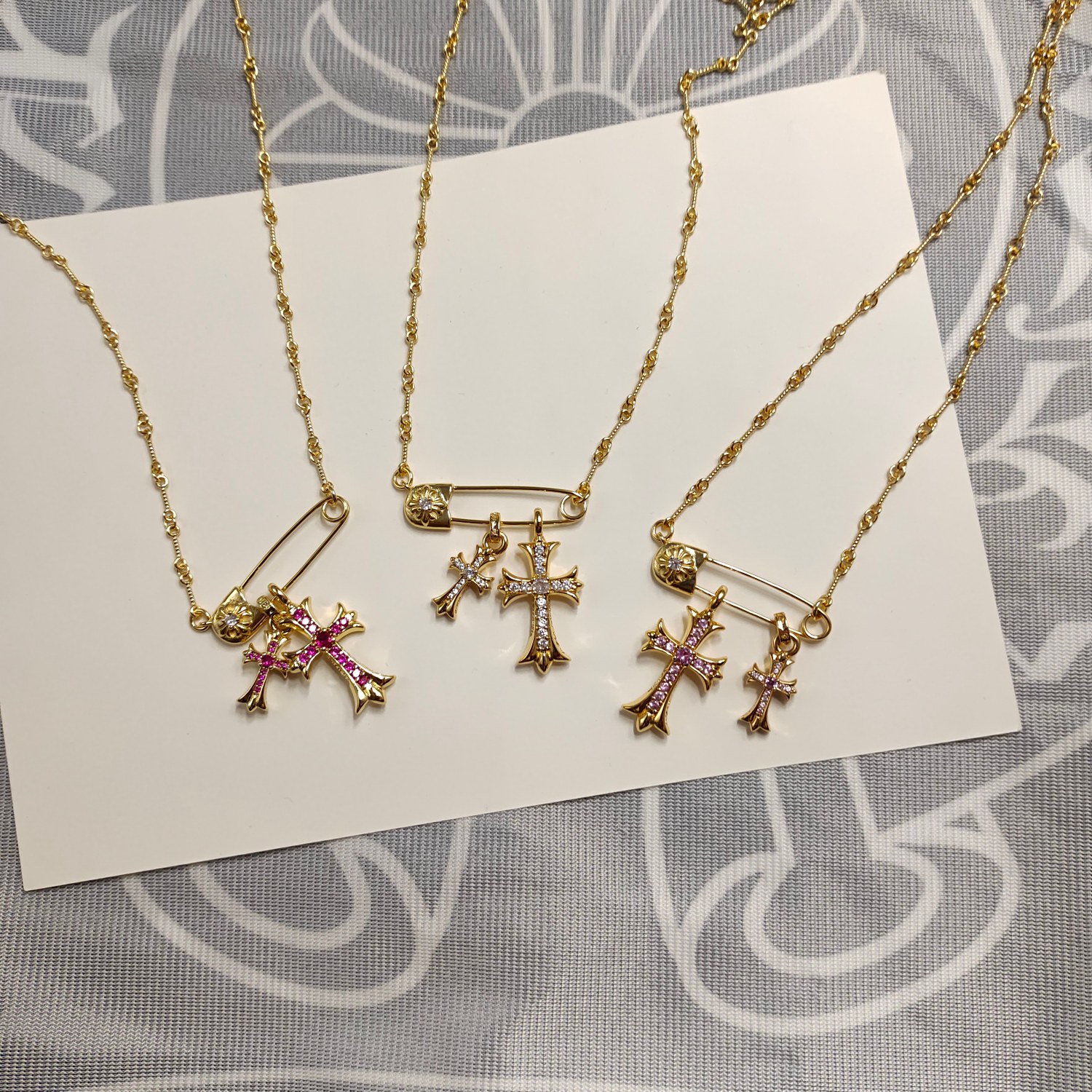 クロームハーツ クラシックネックレス - エレガントで洗練されたデザイン