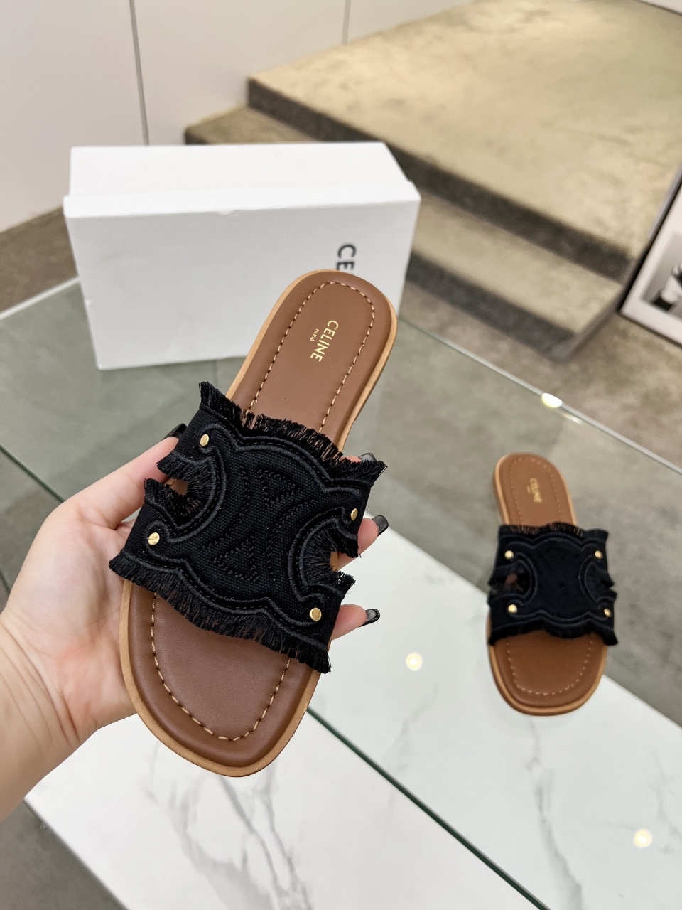 Celine 2025 Spring/Summer Embroidered Slides - Stylish and Comfortable 6 i1746628415747 5705 0 4