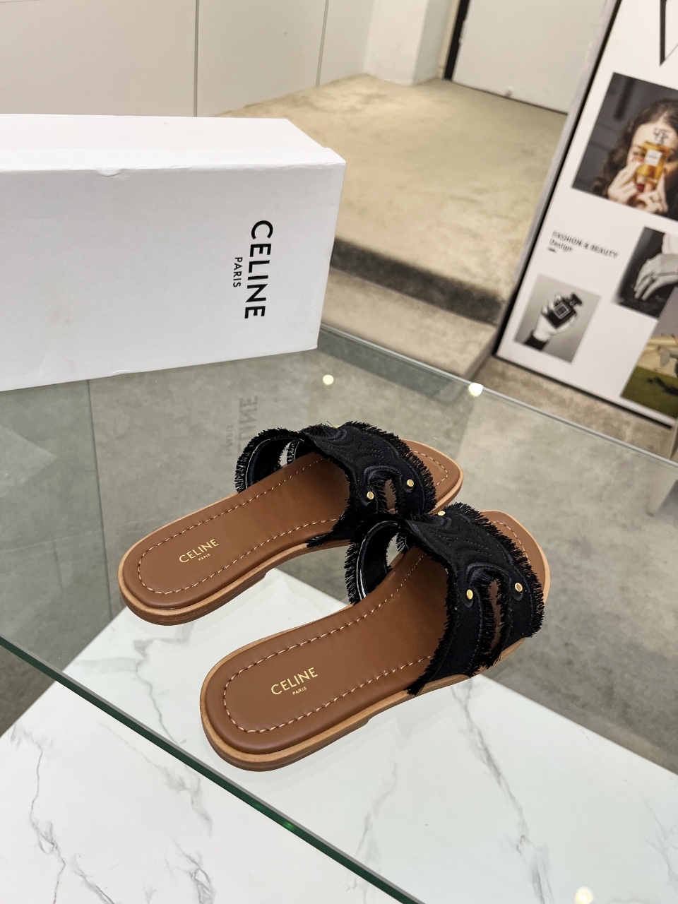 Celine 2025 Spring/Summer Embroidered Slides - Stylish and Comfortable 5 i1746628416711 9173 0 3