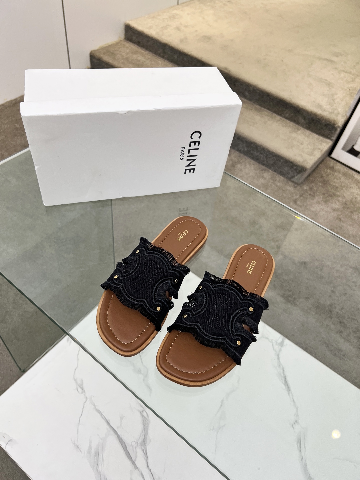 Celine 2025 Spring/Summer Embroidered Slides - Stylish and Comfortable 3 i1746628417139 7425 0 0