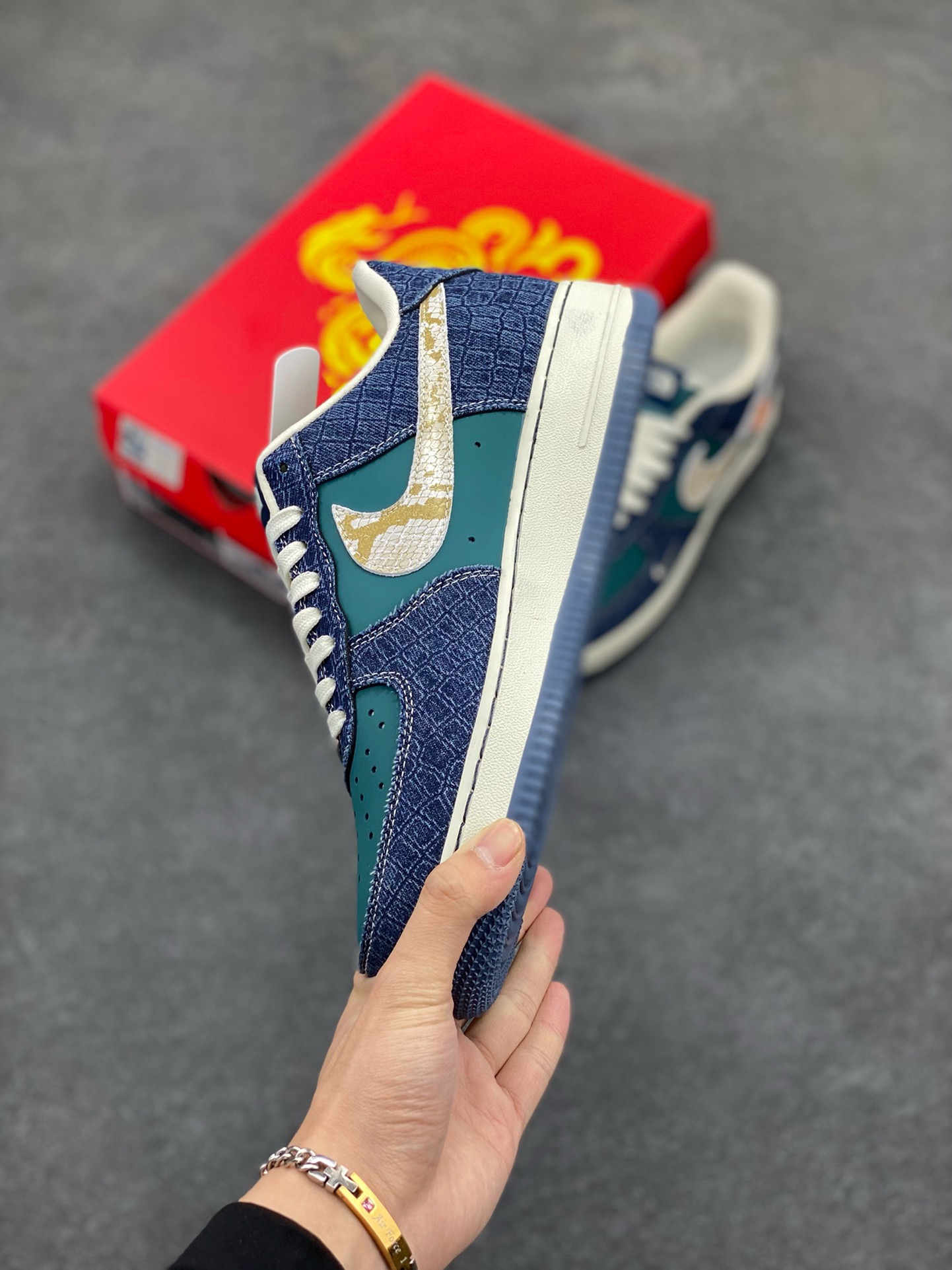 图片[3]-福利特价 Nk Air Force 1‘07 Low 北面联名 空军一号低帮休闲板鞋  #原楦头原纸板 原装鞋盒 定制五金配件 内置全掌气垫 原厂鞋底 货号：CH6336-526  尺码：36 36.5 37.5 38 38.5 39 40 40.5 41 42 42.5 43 44 44.5 45-选品中心