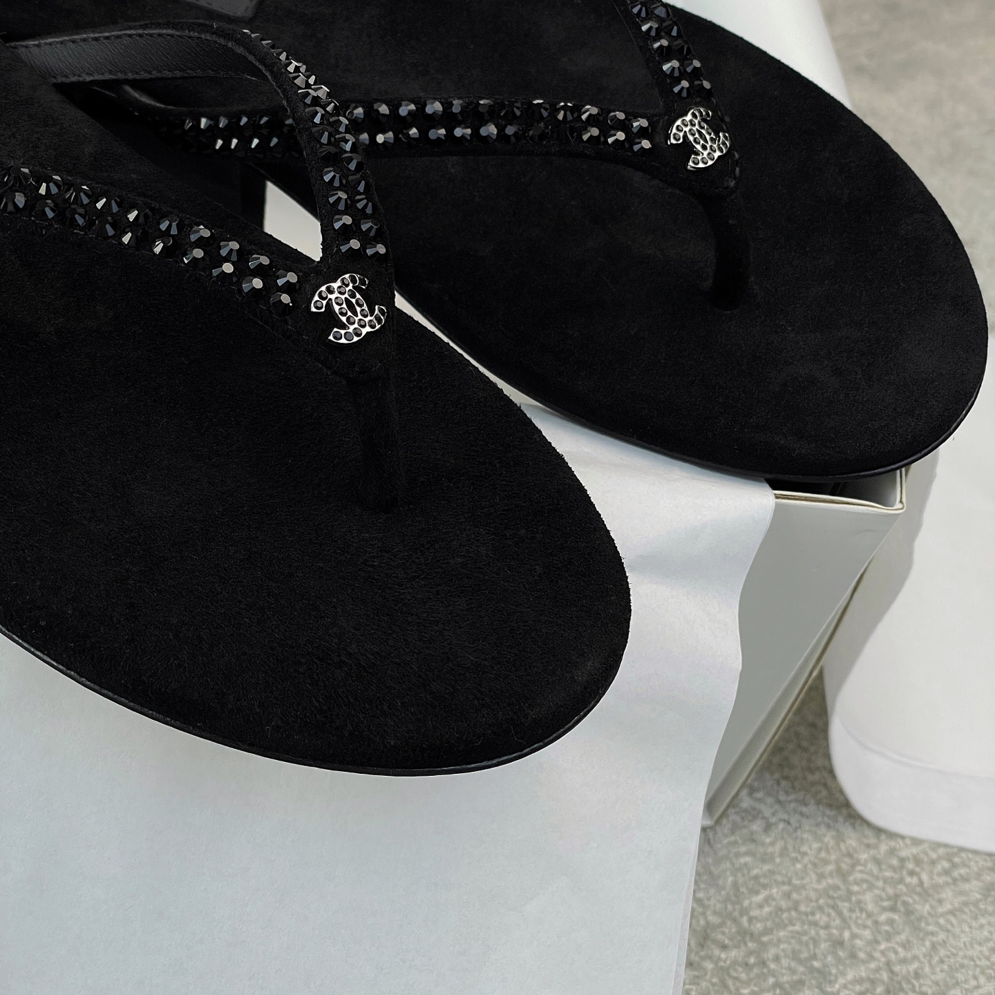 NO:254958,More details, split-toe shoes19860909更多细节,分趾鞋,Women's Shoes