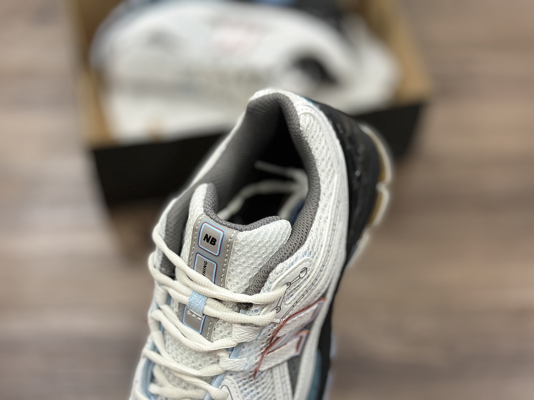 220 New Balance 1906系列复古老爹风休闲运动慢跑鞋  M1906RBO