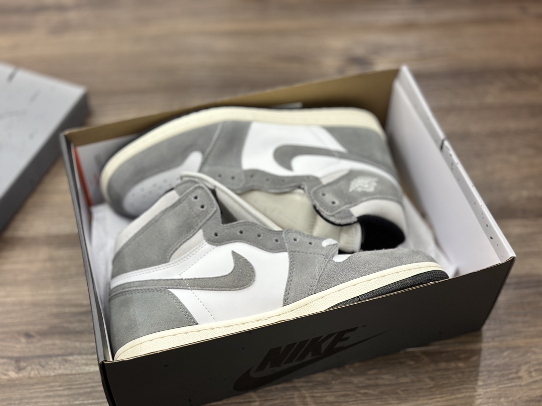 Air Jordan 1 Retro AJ1 high gray and white high-top basketball shoes DZ5485-051