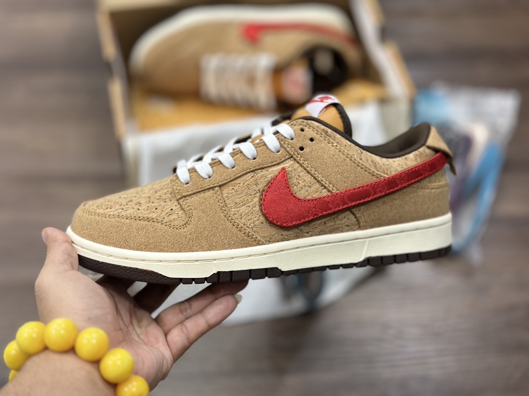 NIKE SB Dunk Low 陈冠希橡木软木塞 换勾 联名低帮休闲运动鞋 FN0317-121