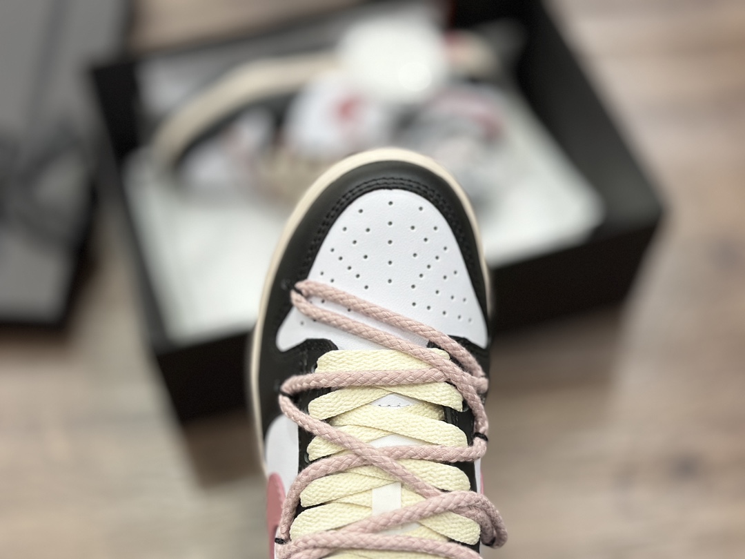 260 Nike Dunk SB Low 休闲滑板鞋  CW1590-100