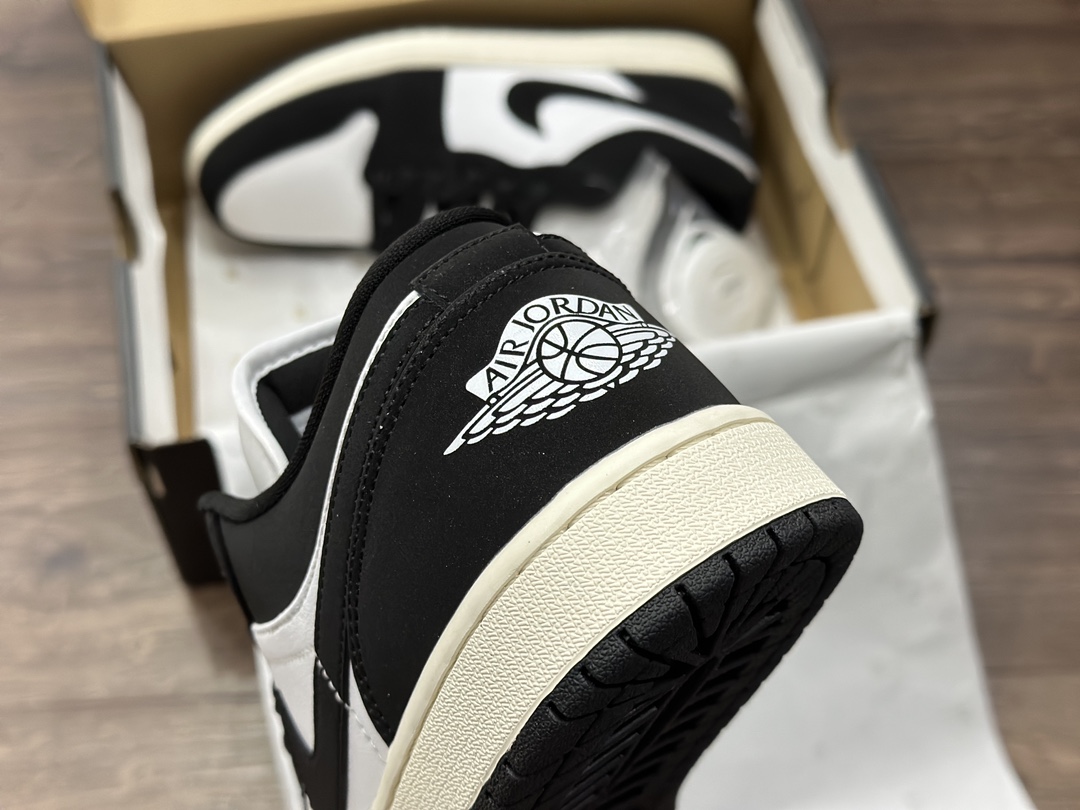 200 Air Jordan 1 Low AJ1 乔1 黑白皮质 低帮休闲板鞋 FB9893-101