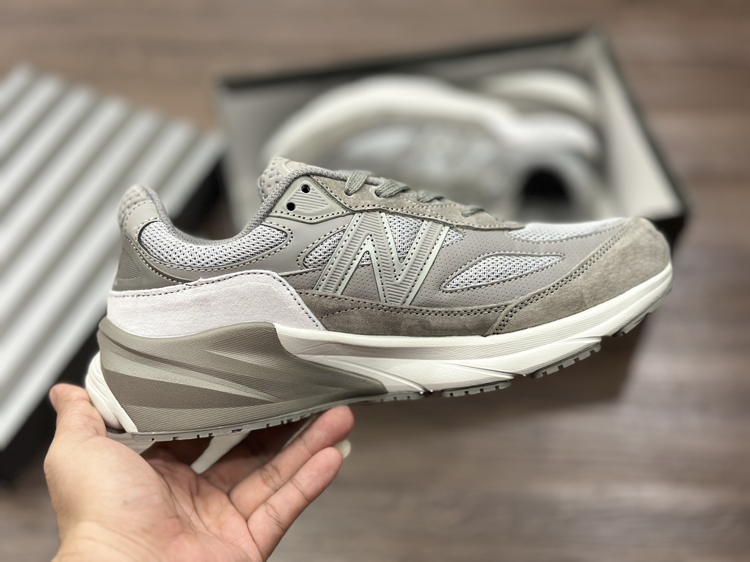 240 Wtaps x New Balance 新百伦 M990WT6 联名款复古休闲跑步鞋