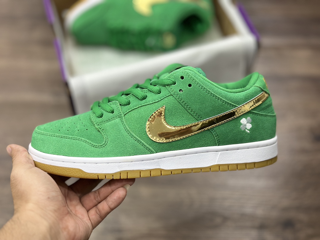 220 NIKE SB Dunk Low 低帮休闲运动鞋  BQ6817-303