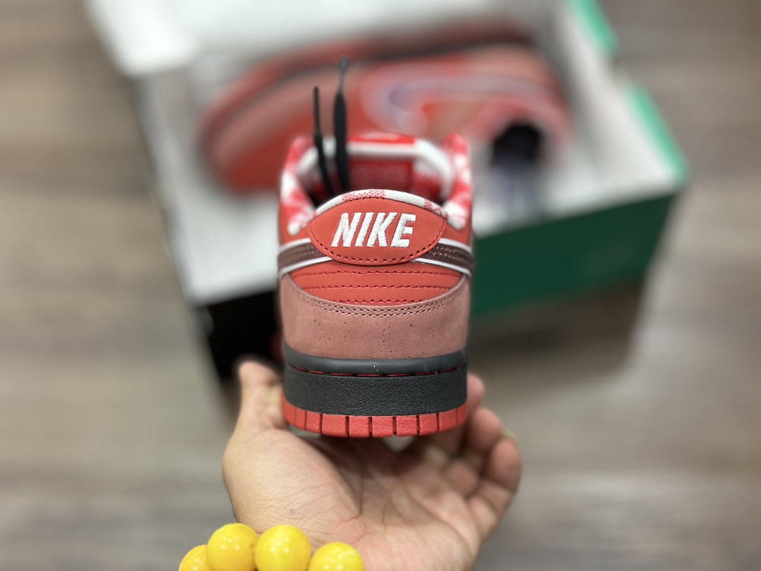 260 NIKE SB Dunk Low 龙虾 低帮休闲运动鞋 313170-661