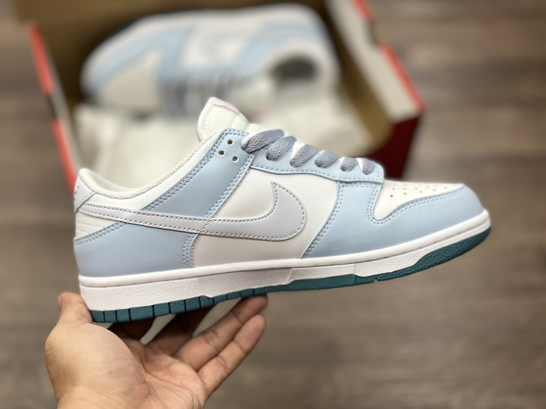 160 NIKE SB Dunk Low 低帮休闲运动鞋 FD9911-101