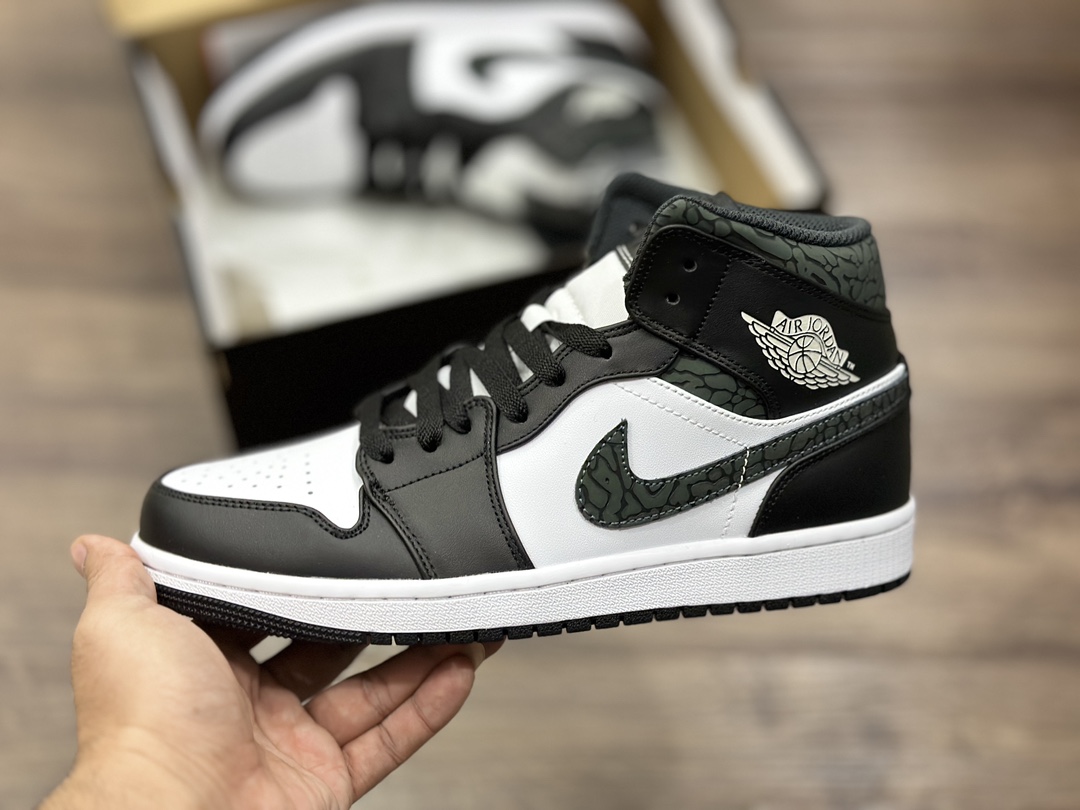 220 Air Jordan 1 Low AJ1 乔1 黑白中帮休闲板鞋 FB9911-001