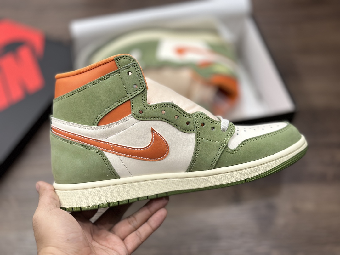 320 Air Jordan 1 Celadon 绿白橙 FB9934-300