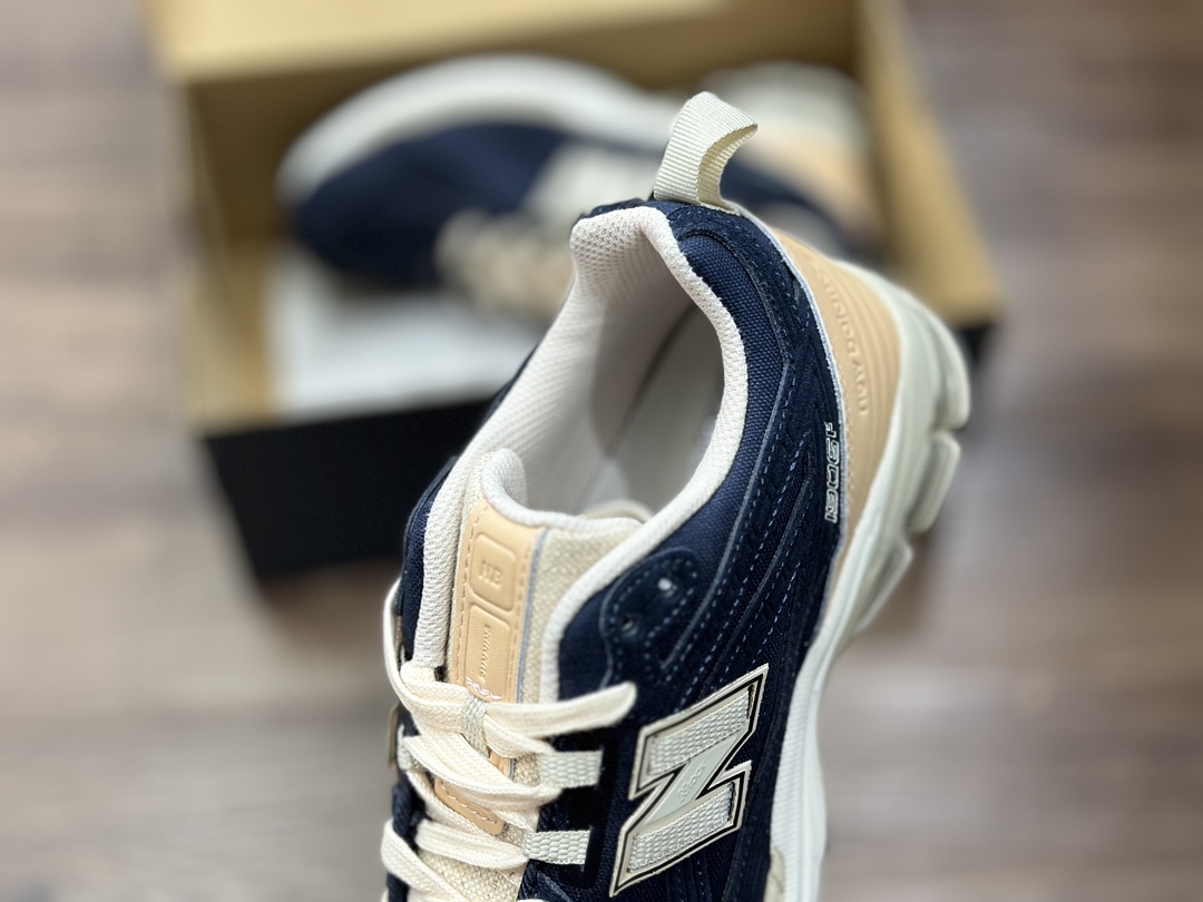 240 新百伦New Balance 1906系列复古老爹风休闲运动慢跑鞋 M1906FB