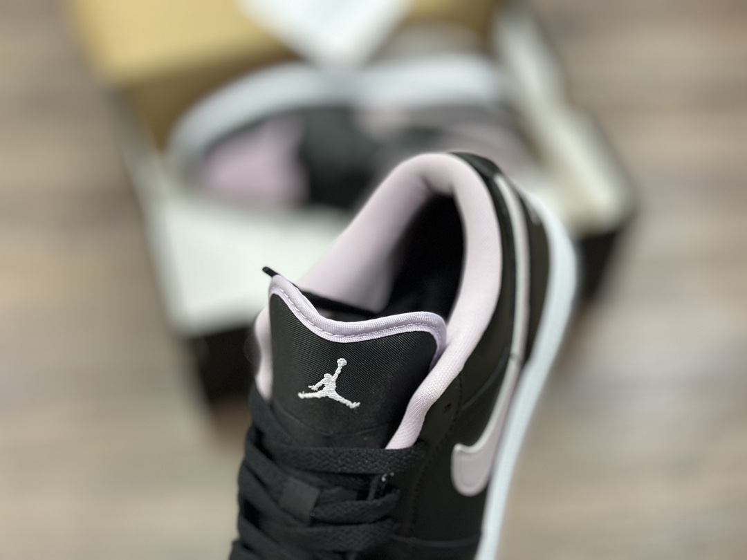 240 Air Jordan 1 Low AJ1 乔1 黑粉 低帮休闲板鞋 DV1333-051