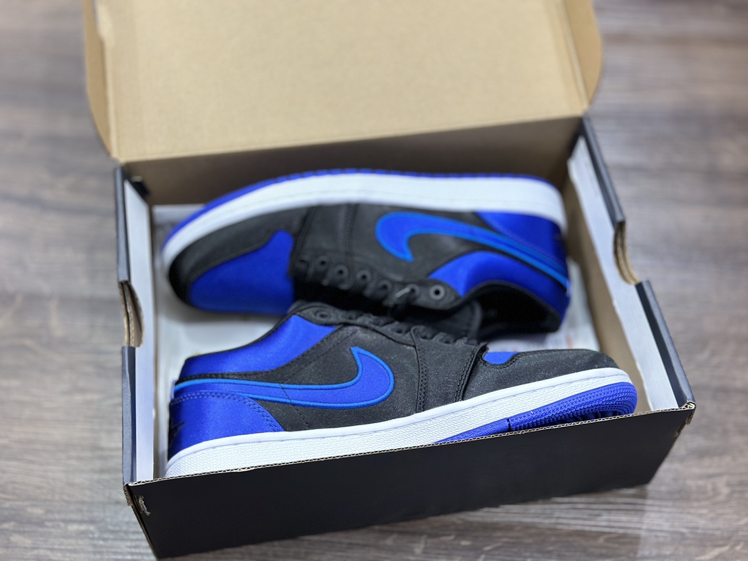 200 Air Jordan 1 Low AJ1 乔1 蓝丝绸 低帮休闲板鞋 921193-007