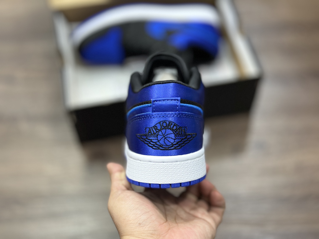 200 Air Jordan 1 Low AJ1 乔1 蓝丝绸 低帮休闲板鞋 921193-007