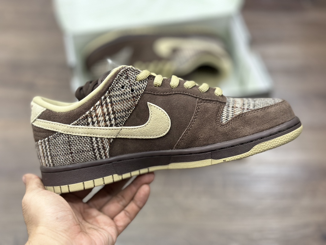 340 NIKE SB Dunk Low 低帮休闲运动鞋 304292-223