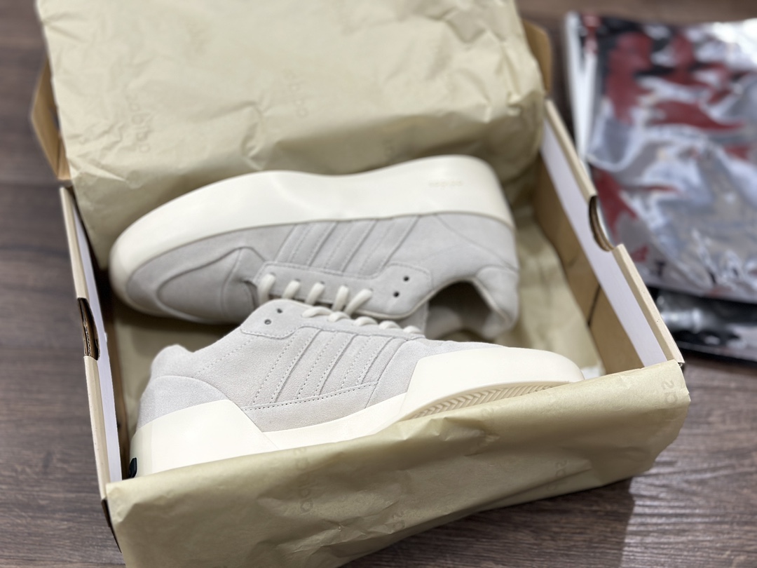 220 Fear Of God x Adidas   阿迪 Athletics 86 Low FOG联名款  IE6215