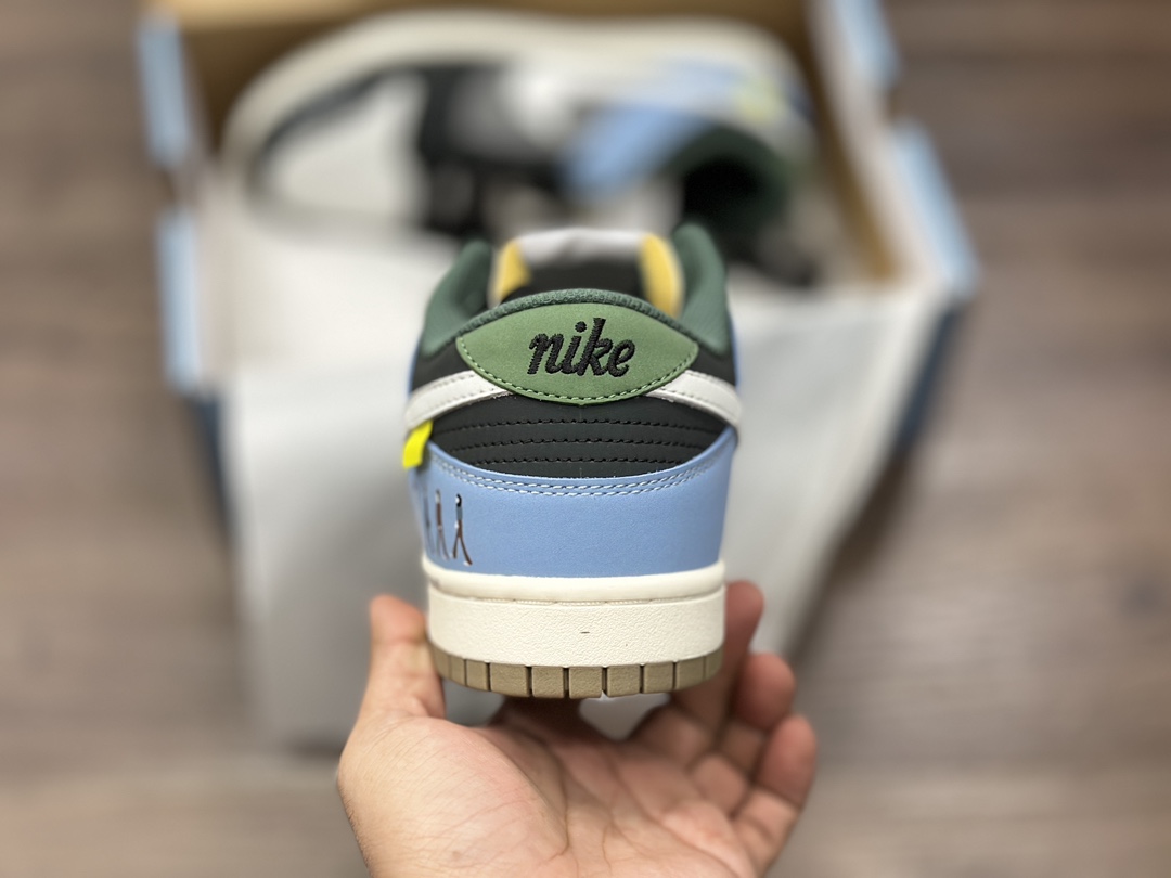 300 NIKE SB Dunk Low 低帮休闲运动鞋  PU6652-123