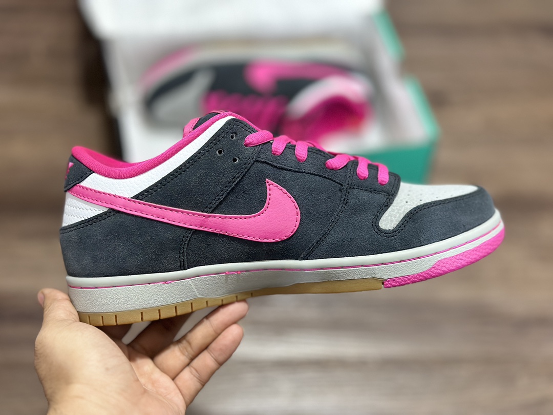 NIKE SB Dunk Low white black pink low-top casual sports shoes 504750-061