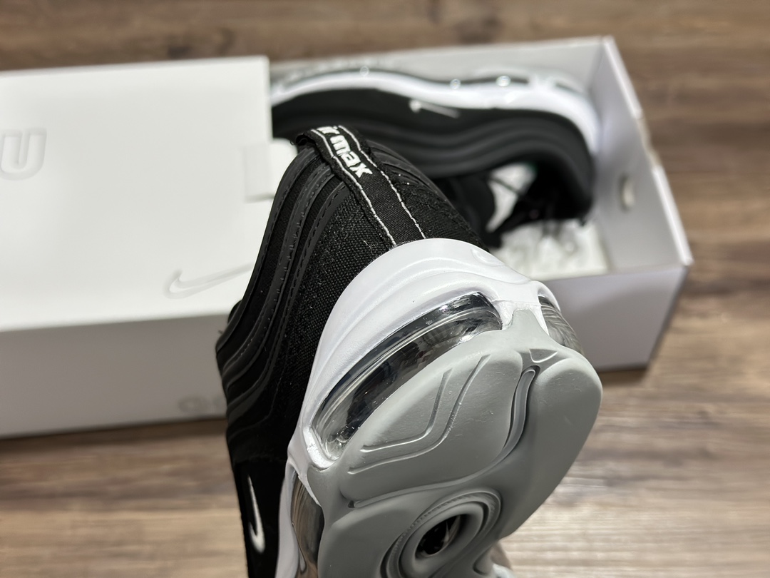 Nike Air Max 97 Black and White Bullet Full Palm Air Cushion Retro Bullet Running Shoes DZ2629-001