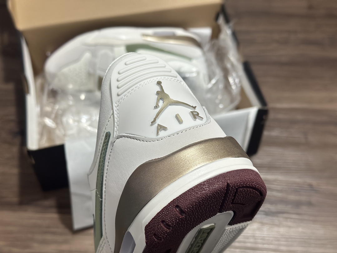 260 Air Jordan Legacy 312 low 龙年限定低帮篮球鞋 HF0745-131