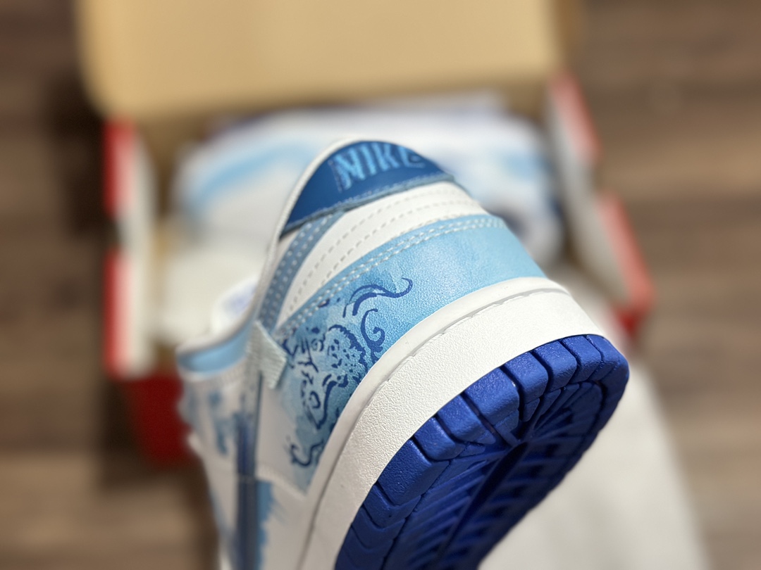 Nike Dunk SB Low 小熊软糖 白蓝低帮运动鞋 DV0831-104