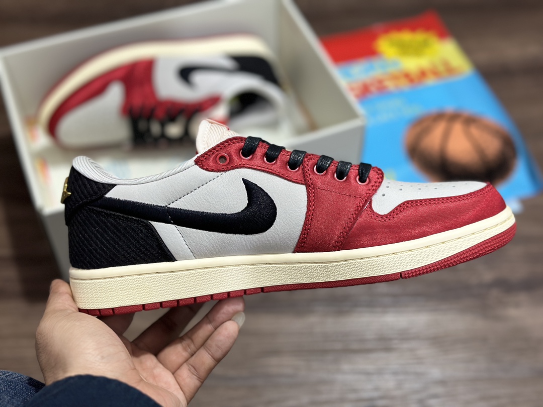 280 Air Jordan 1 AJ1 Low 乔丹 低帮 丝绸白黑红 FN0432-100