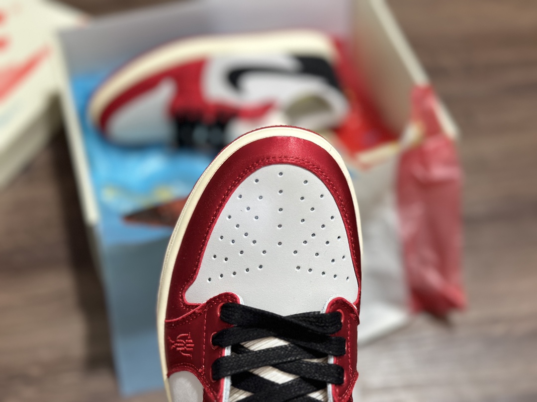 220 Air Jordan 1 AJ1 Low 乔丹 低帮 丝绸白黑红 FN0432-100