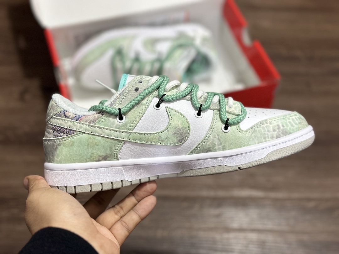 280 NIKE SB Dunk Low 绑带龙年限定低帮休闲运动鞋  SJ2068-229