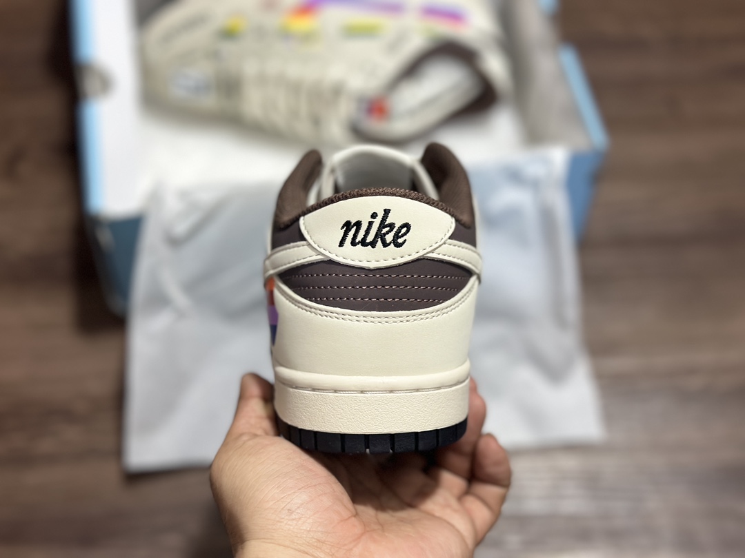 300 Nike SB Dunk Low 赛车 休闲运动鞋 MU0232-368