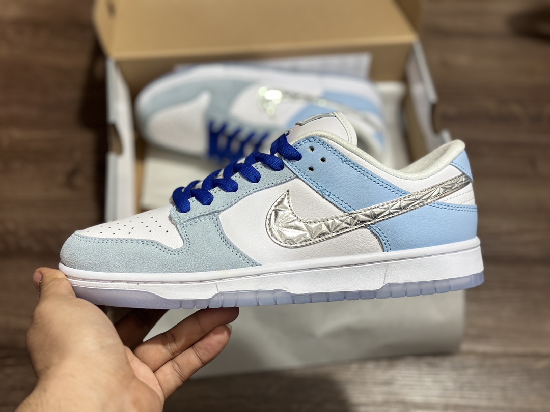 260 NIKE SB Dunk Low 白银蓝低帮休闲运动鞋 FD2562-300