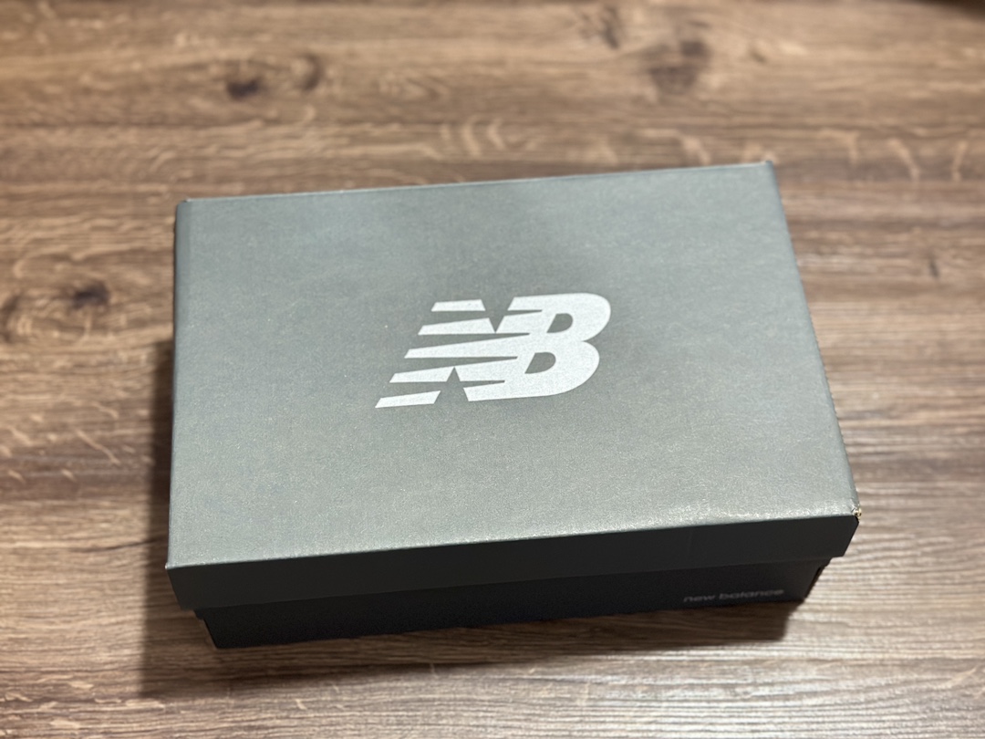 220 New Balance 1906系列复古老爹风休闲运动慢跑鞋 M1906RHC