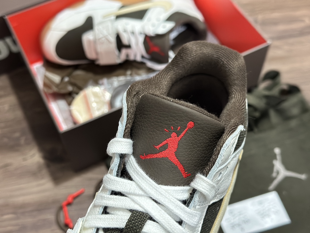 420 Travis Scott x Jordan Jumpman Jack TR "University Red "倒钩 米黄棕篮球鞋  FZ8117-101