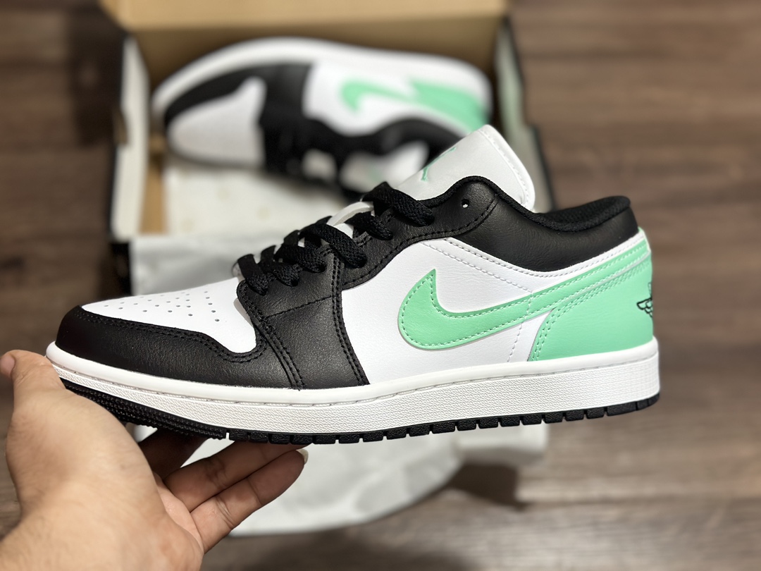 240 Air Jordan 1 Low AJ1 黑白薄荷绿 低帮休闲板鞋 553558-131